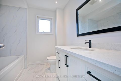Photo 24 at 22 Taos Court, Westbrook, Richmond Hill