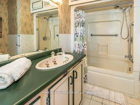 Photo 7 at 31 Villa Drive, Pefferlaw, Georgina
