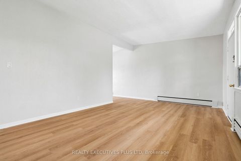 Photo 8 at 74 Calstock Drive, Beaumonde Heights, Toronto