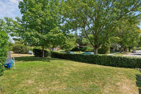 Photo 28 at 74 Calstock Drive, Beaumonde Heights, Toronto
