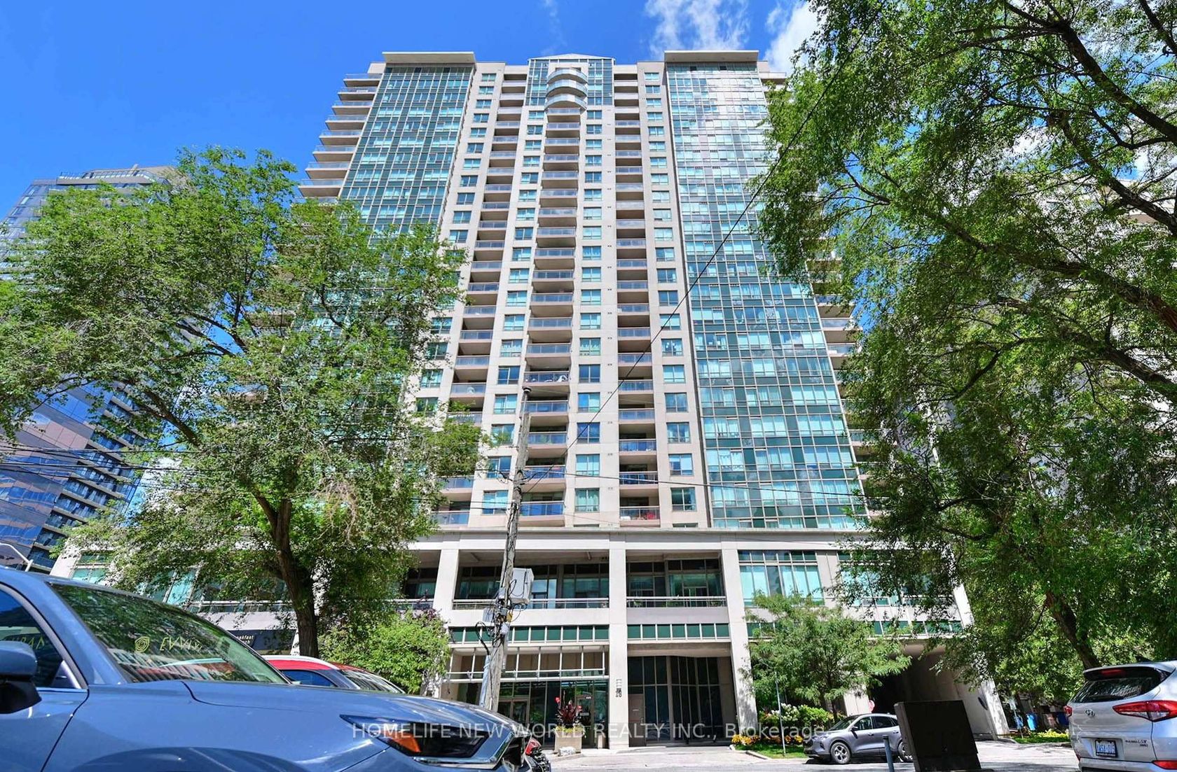 811 - 18 Parkview Avenue, Willowdale East, Toronto photo number 2