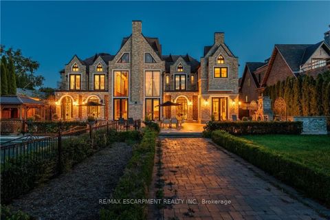 Photo 7 at 144 LAKE Drive E, Historic Lakeshore Communities, Georgina