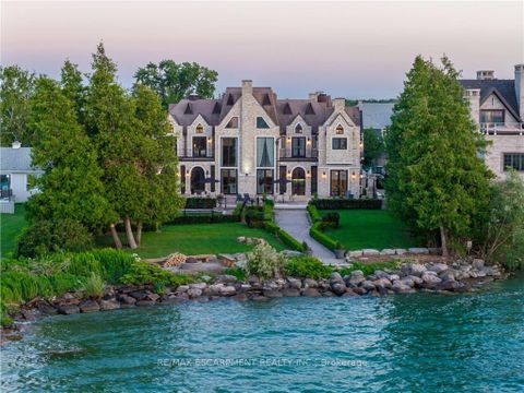 Photo 10 at 144 LAKE Drive E, Historic Lakeshore Communities, Georgina