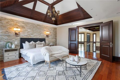 Photo 26 at 144 LAKE Drive E, Historic Lakeshore Communities, Georgina