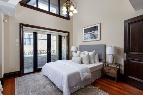 Photo 30 at 144 LAKE Drive E, Historic Lakeshore Communities, Georgina