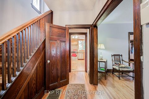 Photo 6 at 10 King Street Crescent, Weston, Toronto