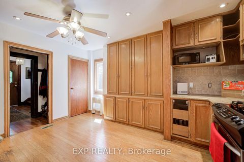 Photo 16 at 10 King Street Crescent, Weston, Toronto