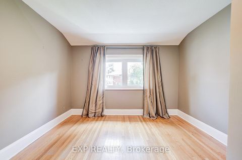Photo 25 at 10 King Street Crescent, Weston, Toronto