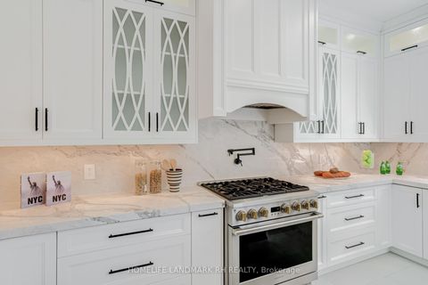 Photo 13 at 385 Kennedy Street W, Aurora Highlands, Aurora