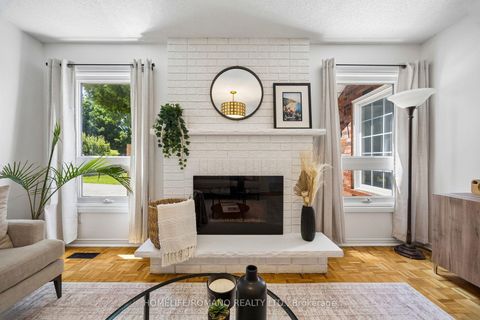 Photo 13 at 54 Links Road, Maple, Vaughan
