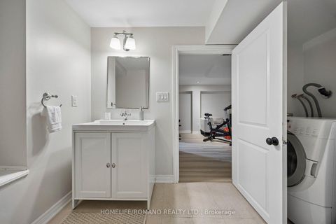 Photo 28 at 54 Links Road, Maple, Vaughan