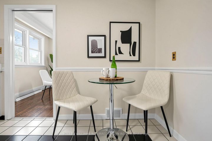 Photo 6 at 79 Heathview Avenue, Bayview Village, Toronto
