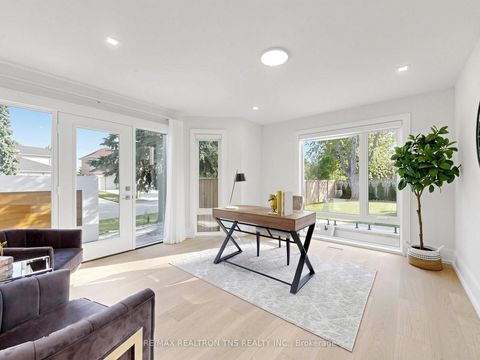 Photo 17 at 2 Eastgate Crescent, Bayview Hill, Richmond Hill