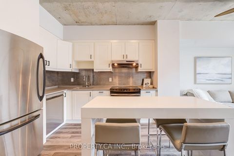 Photo 21 at 702 - 55 Stewart Street, Waterfront Communities C1, Toronto