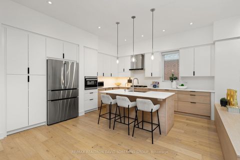 Photo 6 at 11 Barclay Road, Clanton Park, Toronto