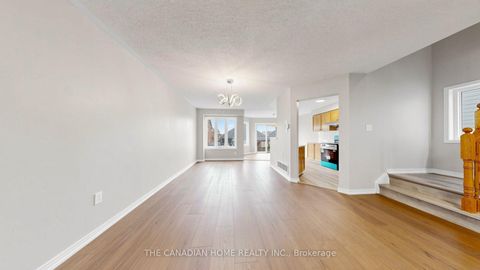 Photo 15 at 31 Laurendale Avenue, Keswick South, Georgina
