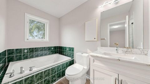 Photo 30 at 31 Laurendale Avenue, Keswick South, Georgina