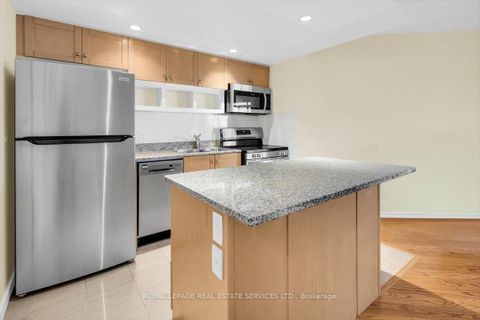 Photo 6 at 1104 - 208 Queens Quay W, Waterfront Communities C1, Toronto