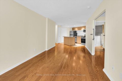 Photo 13 at 1104 - 208 Queens Quay W, Waterfront Communities C1, Toronto