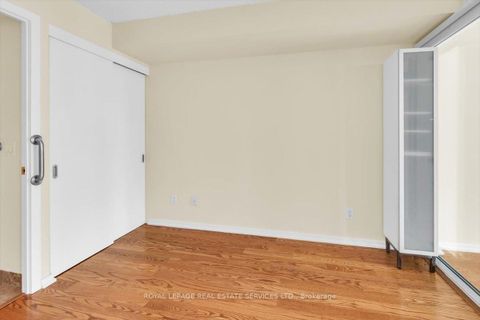 Photo 14 at 1104 - 208 Queens Quay W, Waterfront Communities C1, Toronto