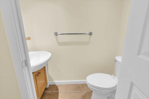 Photo 23 at 1104 - 208 Queens Quay W, Waterfront Communities C1, Toronto