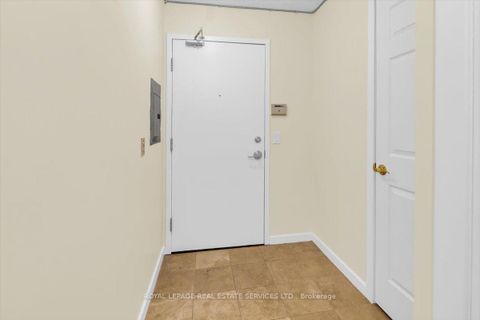 Photo 26 at 1104 - 208 Queens Quay W, Waterfront Communities C1, Toronto