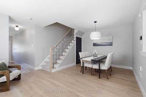 Photo 4 at 90 Four Seasons Crescent, Woodland Hill, Newmarket