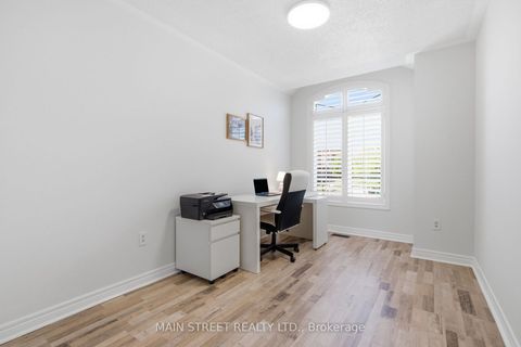 Photo 17 at 90 Four Seasons Crescent, Woodland Hill, Newmarket
