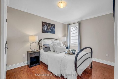 Photo 30 at 67 Northland Avenue, Smythe, Toronto