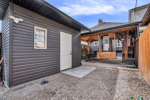 Photo 48 at 67 Northland Avenue, Smythe, Toronto