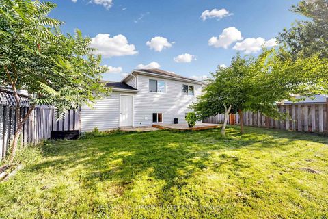 Photo 19 at 90 Barre Drive, Painswick North, Barrie