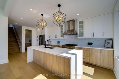 Photo 6 at 802 Willowview Road, Historic Lakeshore Communities, Georgina