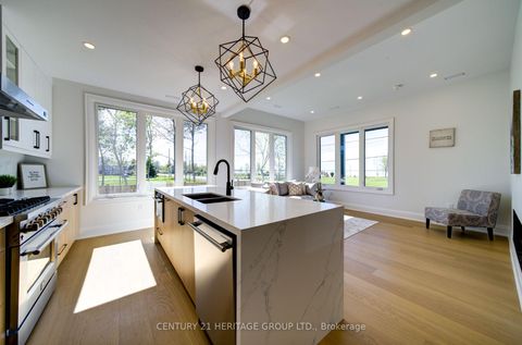 Photo 8 at 802 Willowview Road, Historic Lakeshore Communities, Georgina