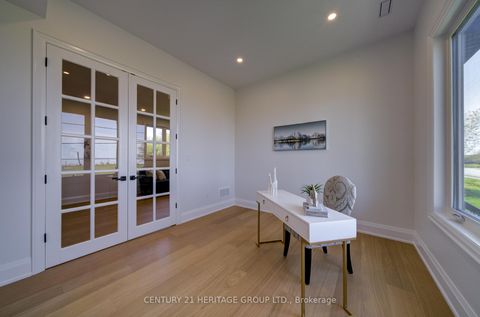 Photo 14 at 802 Willowview Road, Historic Lakeshore Communities, Georgina