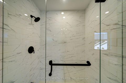 Photo 21 at 802 Willowview Road, Historic Lakeshore Communities, Georgina