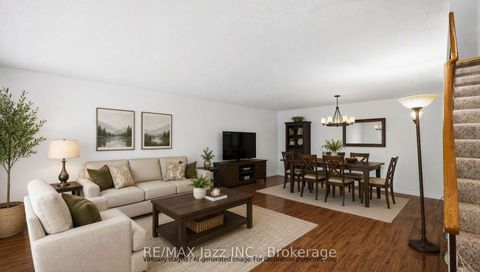 Photo 9 at 38 - 120 Ling Road, West Hill, Toronto