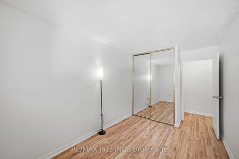 Photo 28 at 38 - 120 Ling Road, West Hill, Toronto