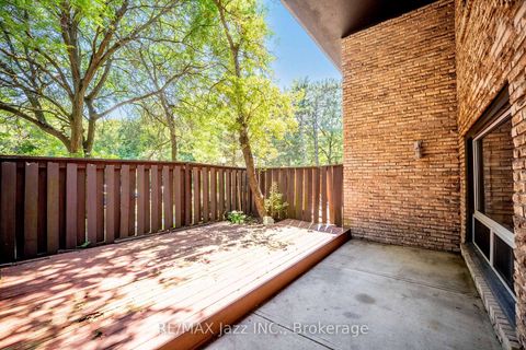 Photo 30 at 38 - 120 Ling Road, West Hill, Toronto