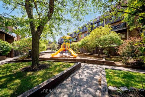 Photo 34 at 38 - 120 Ling Road, West Hill, Toronto
