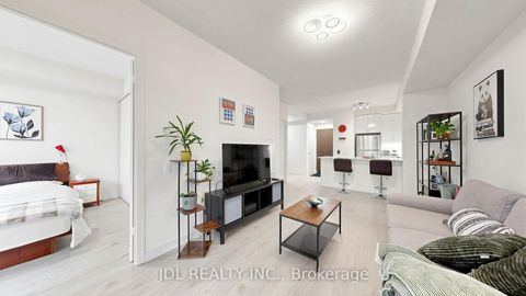 Photo 13 at 1010 - 4955 Yonge Street, Willowdale East, Toronto
