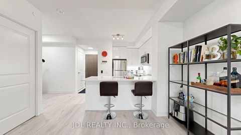 Photo 14 at 1010 - 4955 Yonge Street, Willowdale East, Toronto