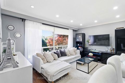 Photo 5 at 68 Barford Road, Kipling, Toronto