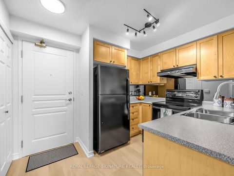 Photo 3 at 220 - 16 Dallimore Circle, Don Mills, Toronto