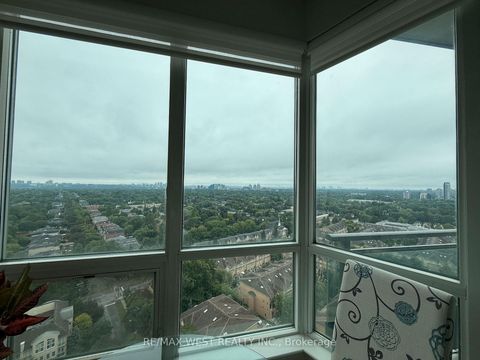 Photo 7 at 2010 - 60 Byng Avenue, Willowdale East, Toronto