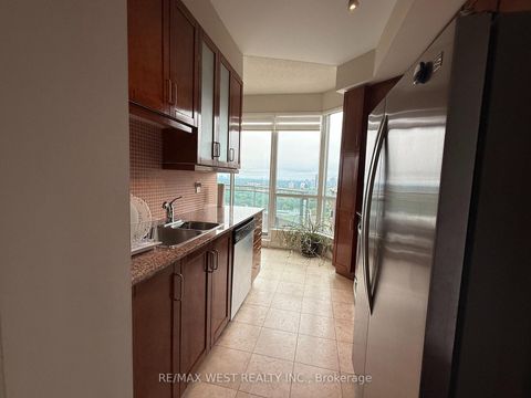 Photo 15 at 2010 - 60 Byng Avenue, Willowdale East, Toronto