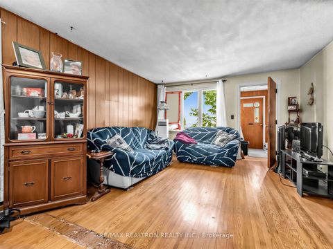 Photo 11 at 412 Andrew Street, Central Newmarket, Newmarket