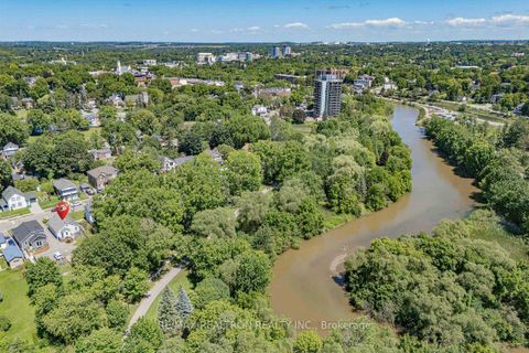 Photo 17 at 412 Andrew Street, Central Newmarket, Newmarket