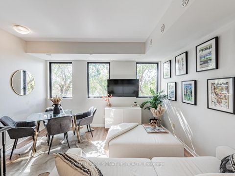 Photo 8 at 60 - 68 Winston Park Boulevard, CFB, Toronto