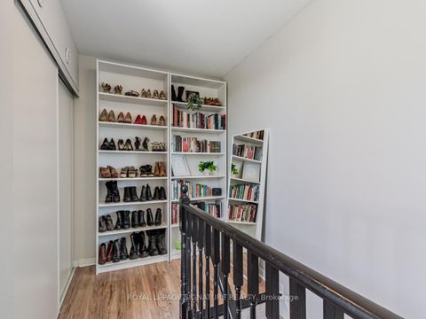 Photo 11 at 60 - 68 Winston Park Boulevard, CFB, Toronto