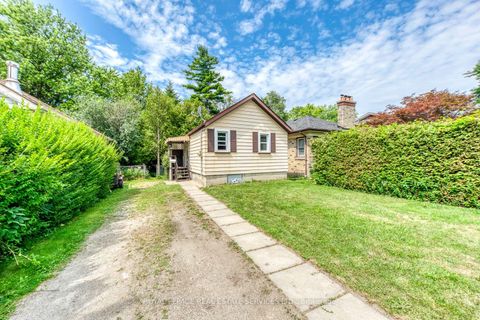Photo 9 at 10 Thatcher Avenue, Cliffcrest, Toronto